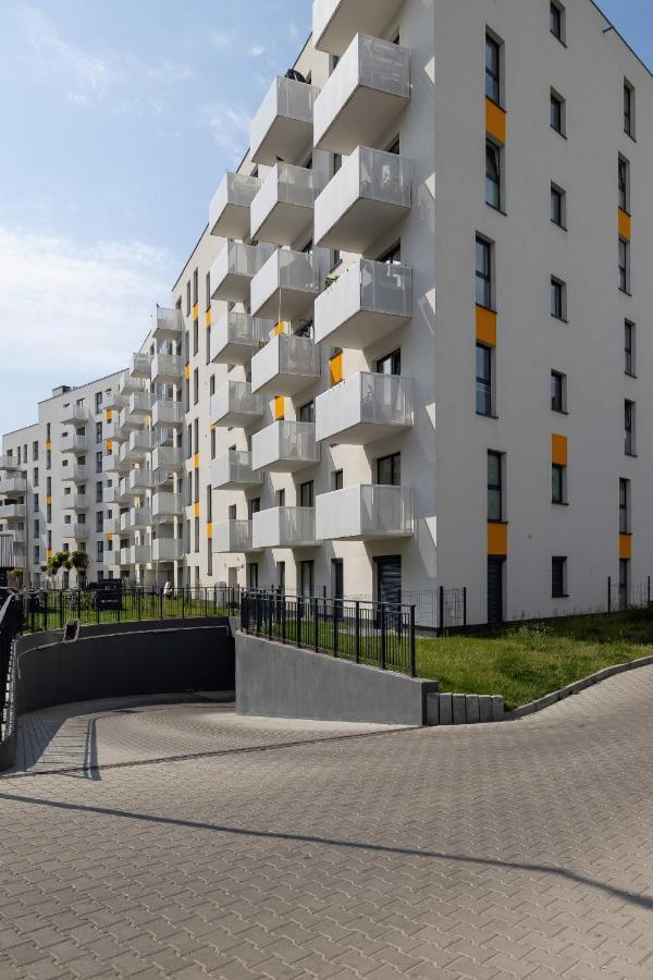 Comfy Apartment Pachonskiego With Parking In Krakow By Noclegi Renters Exteriör bild