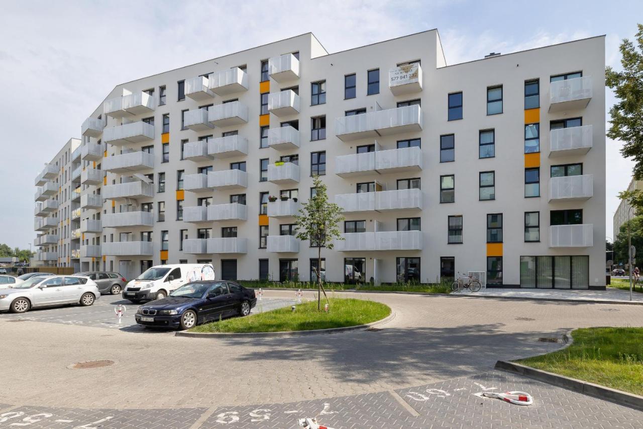 Comfy Apartment Pachonskiego With Parking In Krakow By Noclegi Renters Exteriör bild